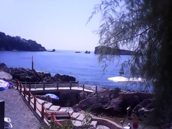 2 Zi. Ferienwohnung 41m2 Garten Strand 300m Panoramablick