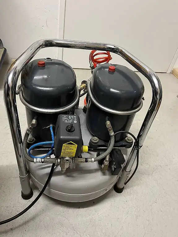 SIL AIR Flüster Kompressor 8 Bar NP 1929, - CHF