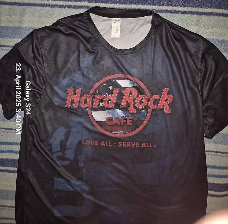 hardrock cafe shirt