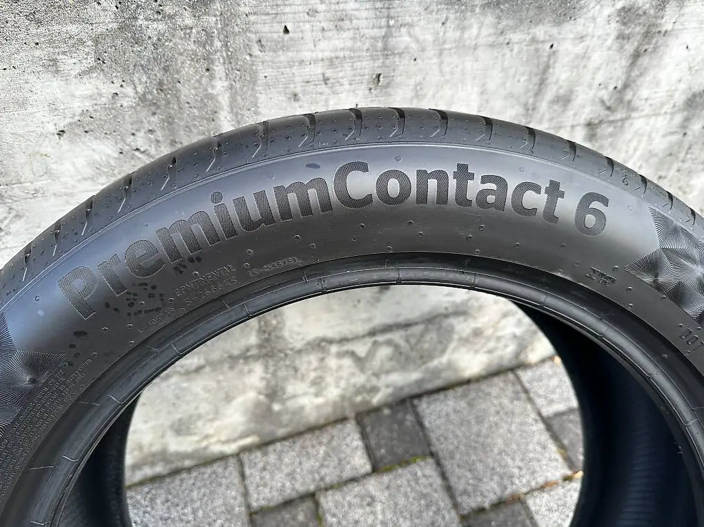 Sommerreifen Continental 225/55R19 - Neuwertig