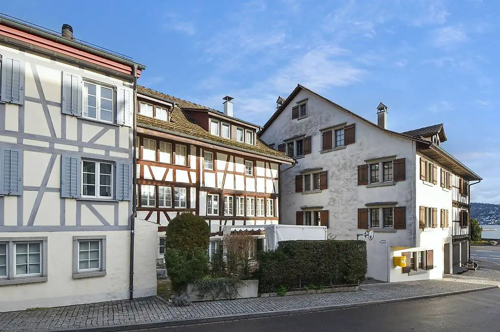 Charmantes und gepflegtes 4.5-Zimmer-Riegelhaus in