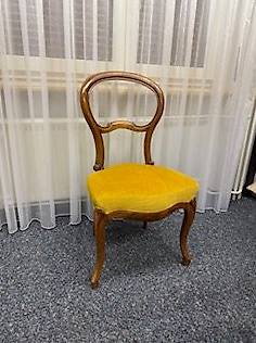 Polsterstuhl gelb