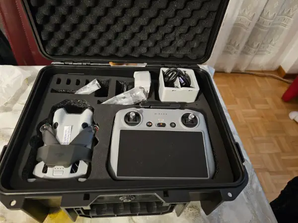 dji mini 4 pro (rc 2)