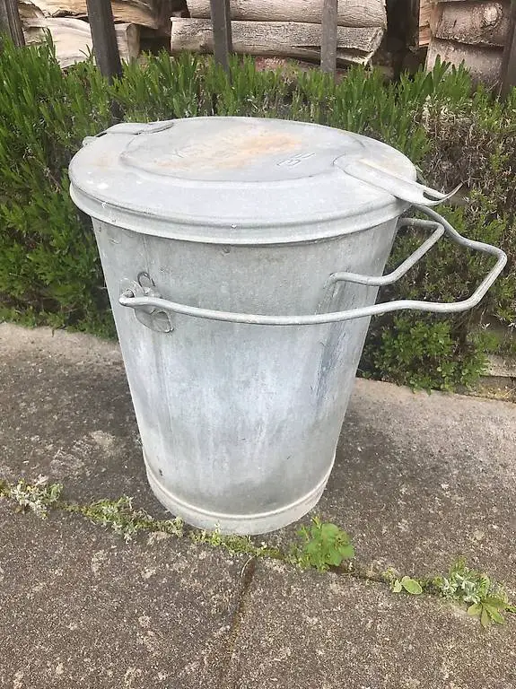 vintage patent ochsner kehrichteimer 35