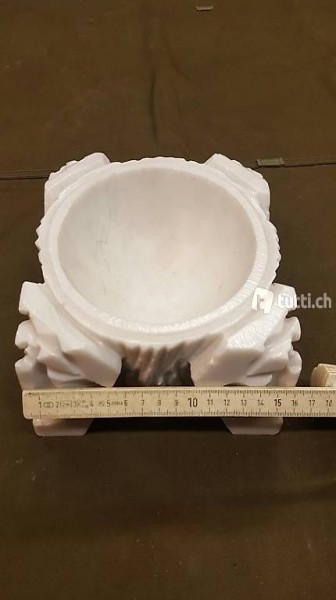 Porta oggetti in marmo bianco