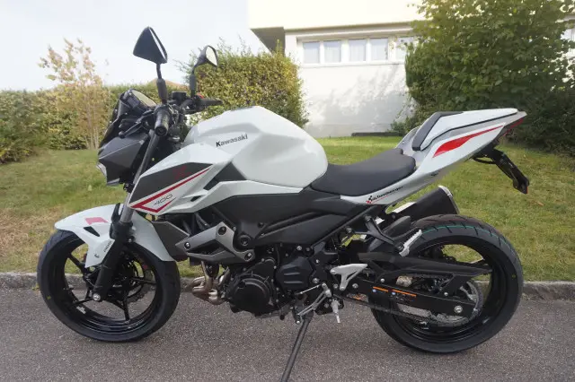 kawasaki z 400