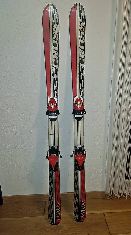 Kinderski 140cm