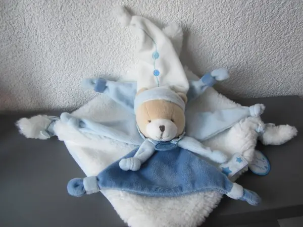  Doudou bleu et blanc "Doudou et Compagnie"