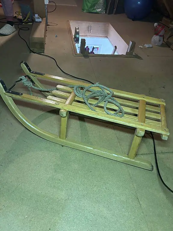 HolzSchlitten Grindelwald