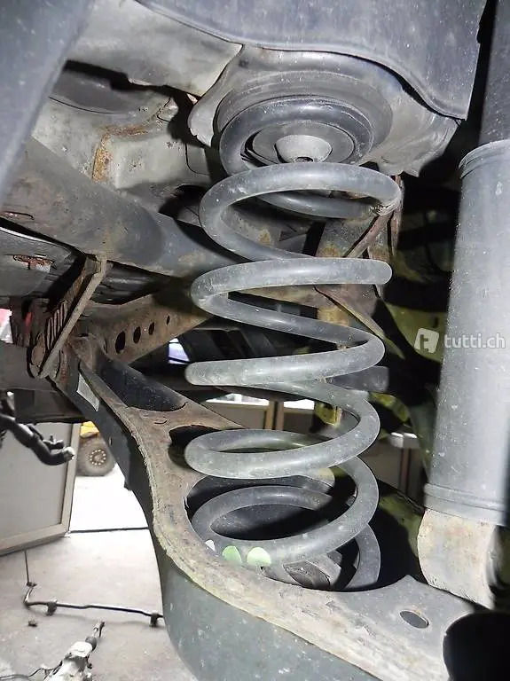  Schraubenfeder hinten links VW Touran 1.9TDI JG04