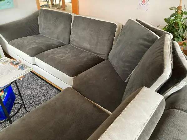 Grosses Ecksofa