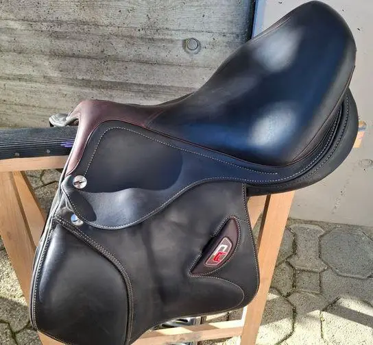 Springsattel Erreplus Ch. Ahlmann zu verkaufen