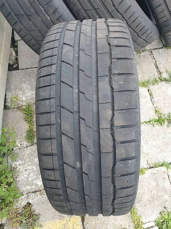 hankook 245/40/r20 sommer