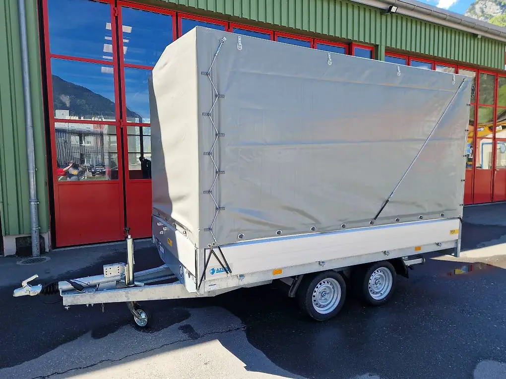 Autoanhänger mit Plane zu vermieten (kein Verkauf)