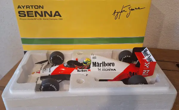 McLaren MP4/5B Ayrton Senna F1 1990 Minichamps 1:12