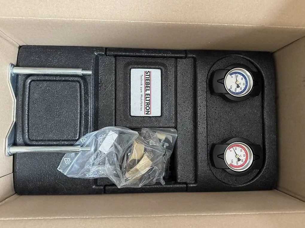 Pumpengruppe UK DN32 Stiebel Eltron