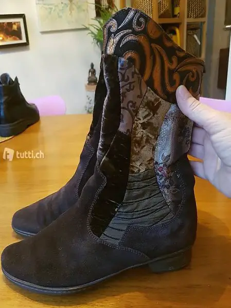 Grossartige Think Stiefel Gr. 40