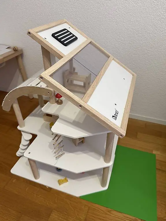 Howa Puppenhaus