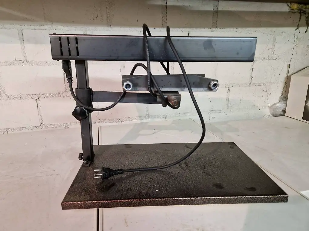 Raclette Gerät für halben Käse