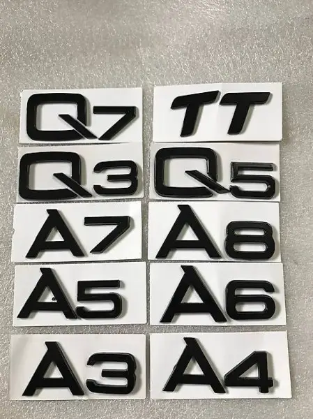 Logo de coffre Lettre Audi