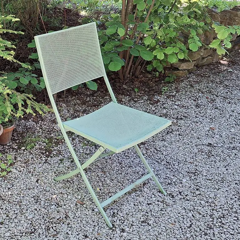 Gartenstühle zu verschenken