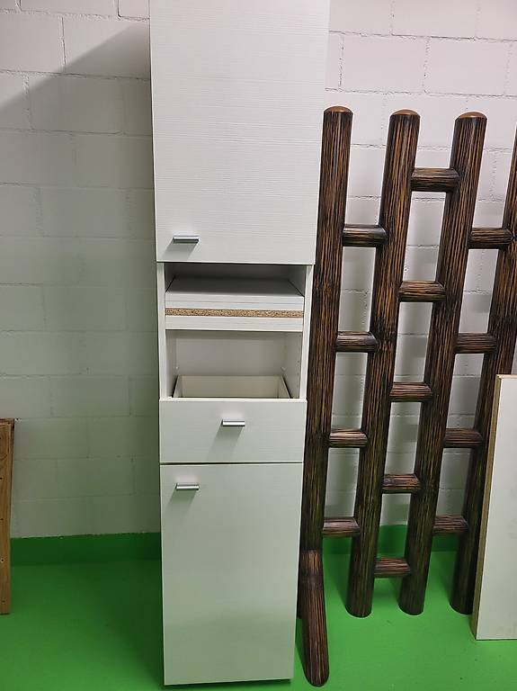 Badmöbel/Wandschrank