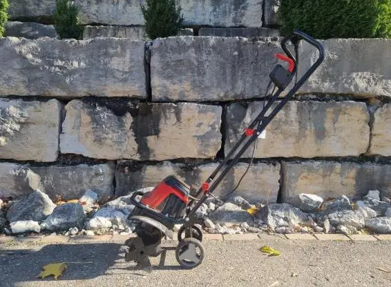 Vertikutierer Einhell GC-RT 1440 M - kaum gebraucht