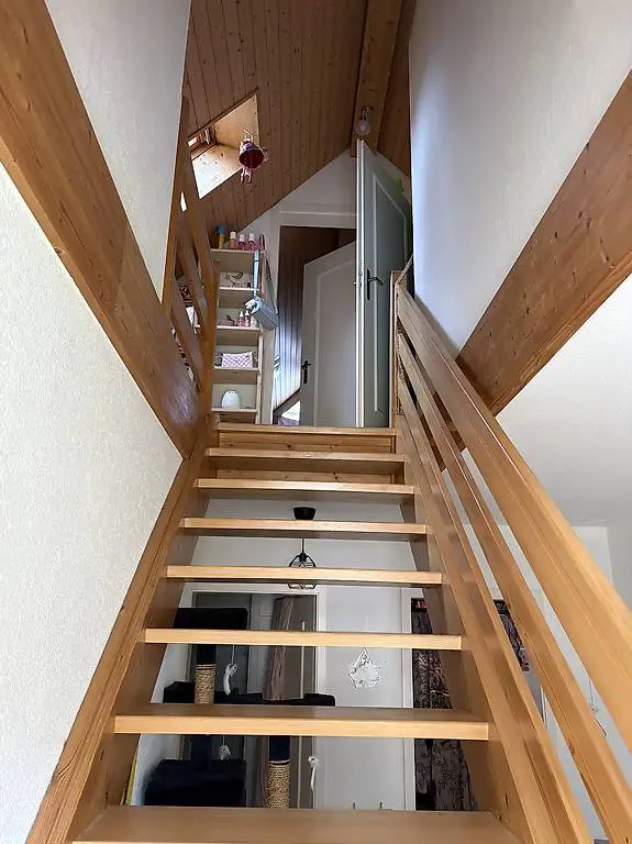 schöne 3.5 Zimmerwohnung Duplex