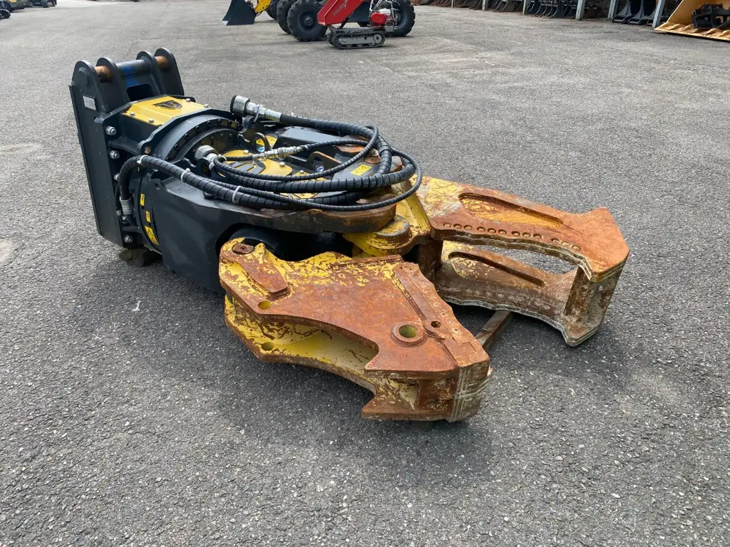 Trevi Benne Grundgerät MK 18 mit Kastenmaul CH Kit