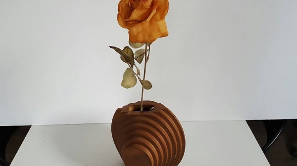 Vase aus Holz Teak
