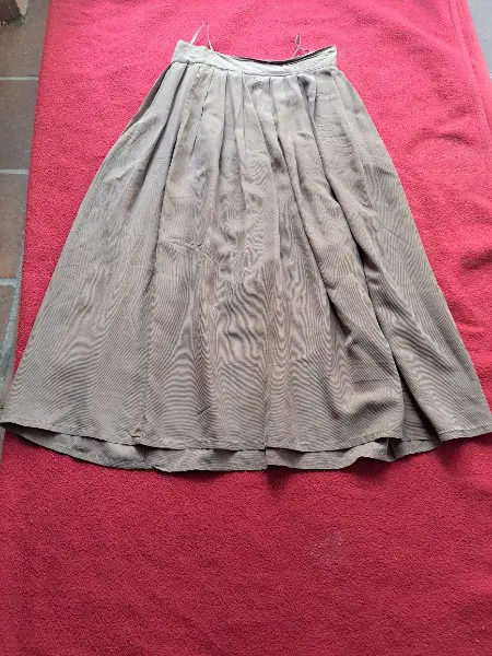 Designerjupe von Alberto Fabiani Grösse 38