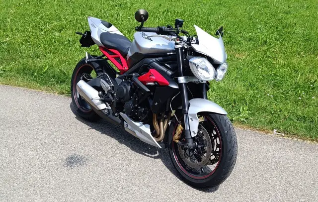 TRIUMPH Street Triple 675 RX Limited Edition
