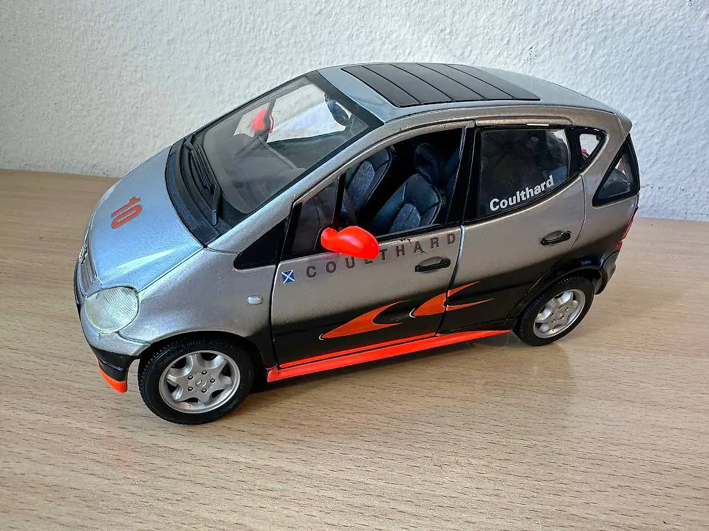 1:18 Mercedes-Benz A-Class Coulthard (Modell Auto) / Maisto