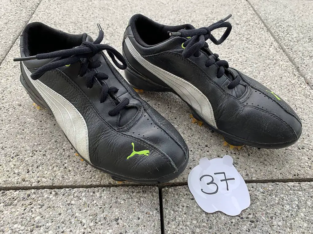 37: Golfschuhe von Puma
