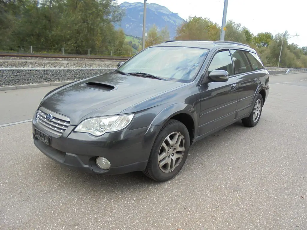 SUBARU Outback 2.0 D Swiss