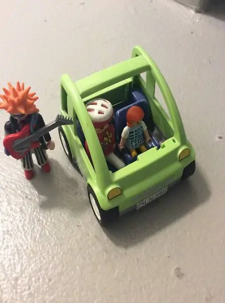 Playmobil Auto und 3 Figuren Auto
