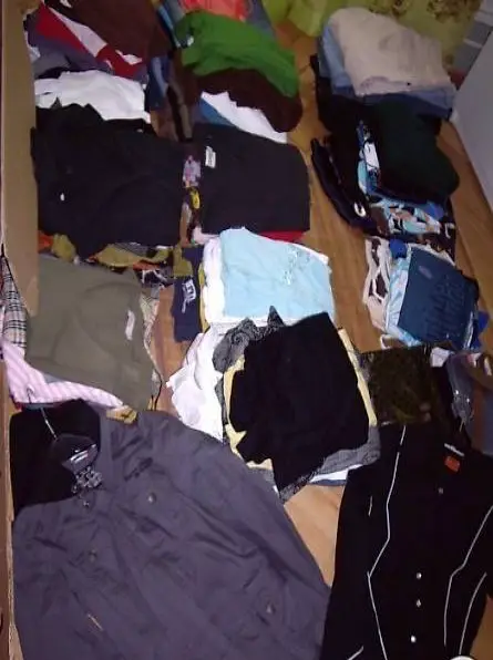 30 teiliges Kleiderpaket