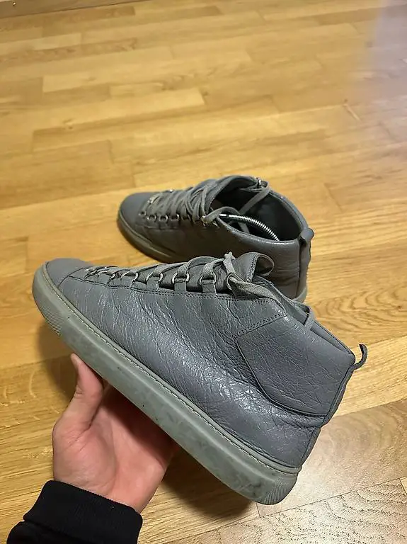 Balenciaga Arena