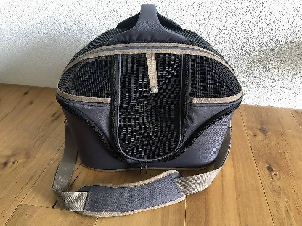 Transportbox/Autobox für kleine Hunde