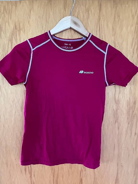 Wolle T-Shirt Gr. 12 J