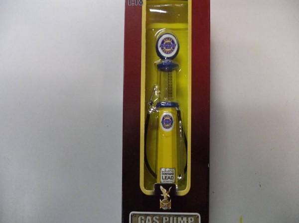 Tanksäule 1:18 CHEVROLET