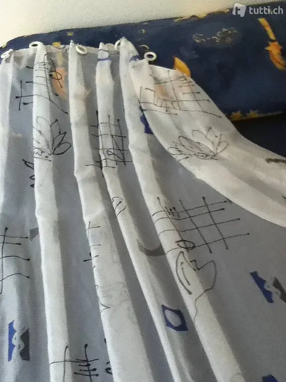 Tagesvorhänge, weiss-gemustert und weiss