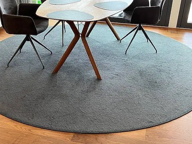 Runder Teppich Marke JAB