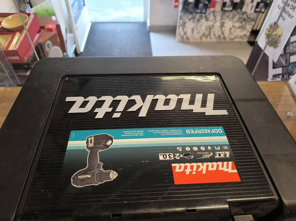 Makita deux batteries