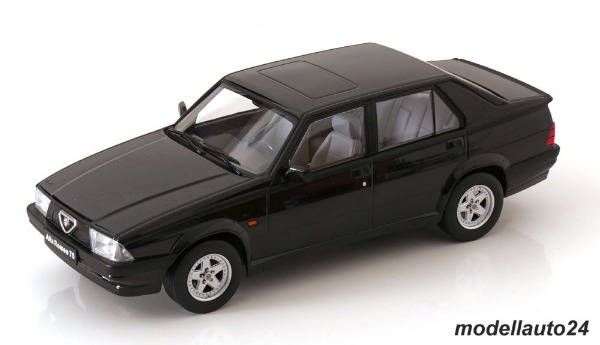Alfa Romeo 75 2.0 Twin Spark 1989 schwarz / Triple9 1:18