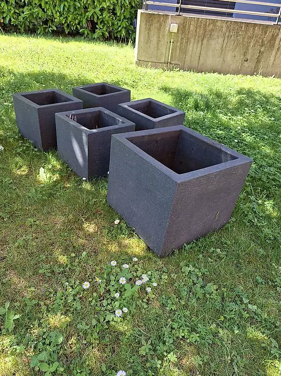 6 Pflanzenkübel in Betonoptik Dunkelgrau