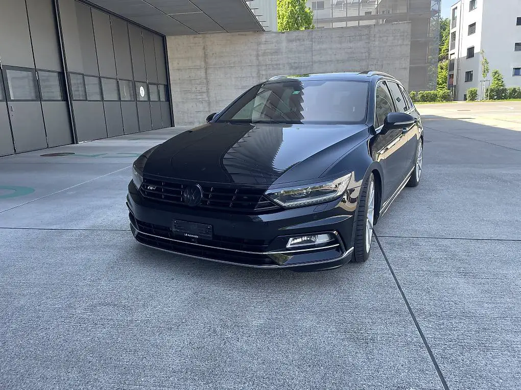 VW Passat R Line 2.0 Diesel 240PS