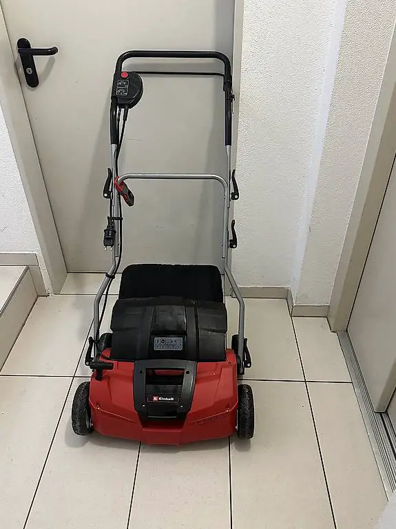 Arieggiatore e Scarificatore Elettrico Einhell GE-SA 1435