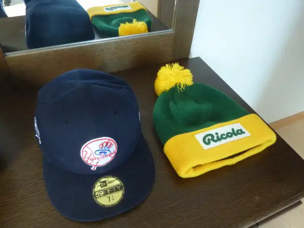 Ricola Mütze und ein Baseball CAP von den New YORK YANKEES