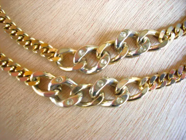 Collier sautoir, 1 chaîne, en maillons dorés